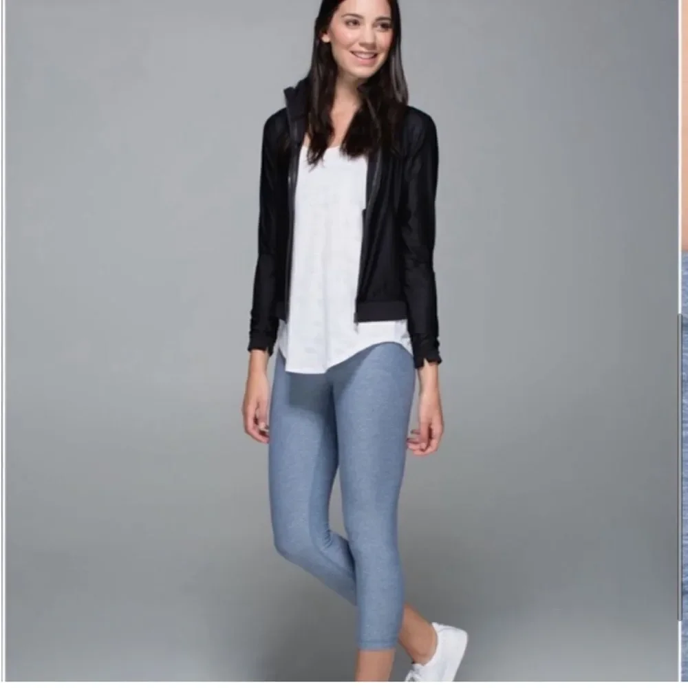 Lululemon Wunder Under Crop Legging Heathered Denim Blue 10 FLAW